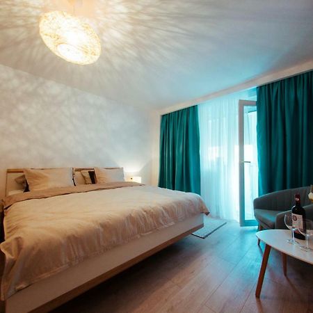 Urban Living Apartment 蒂米什瓦拉 外观 照片